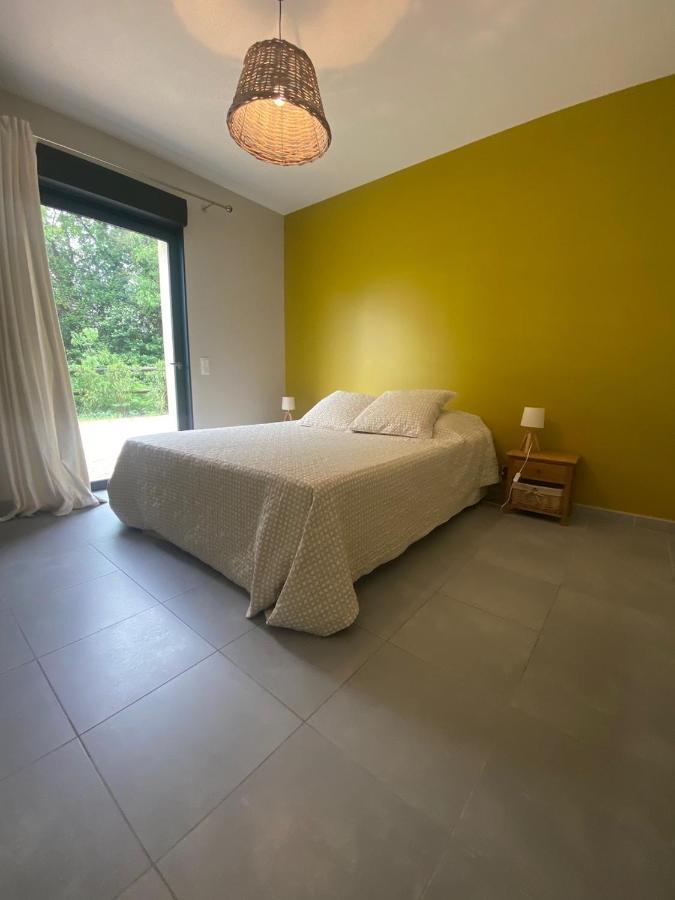 Les Centaurines Bed & Breakfast Saint-Siffret Exterior photo